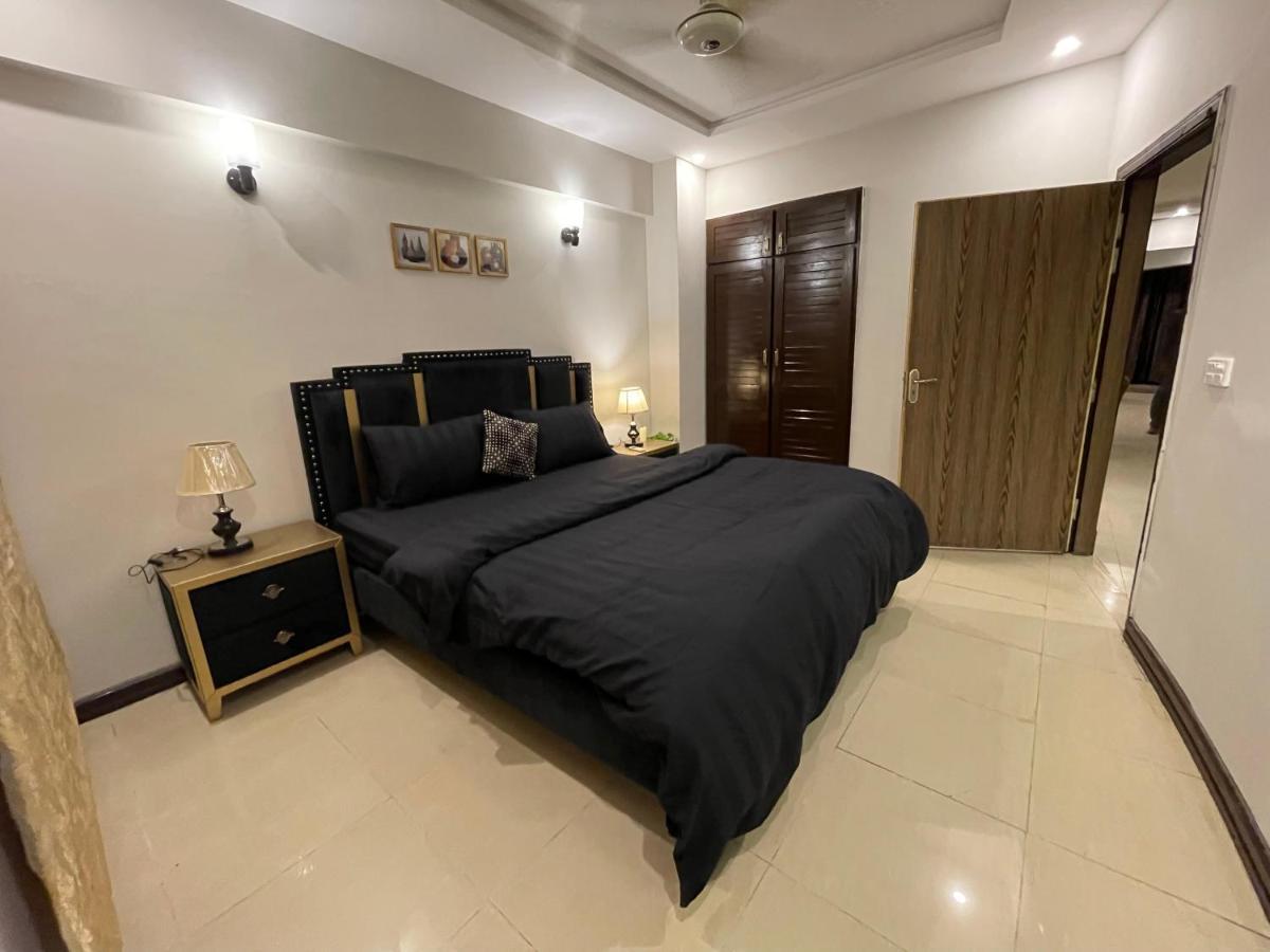 Freddy'S Luxury Family Apartments Islamabad Esterno foto