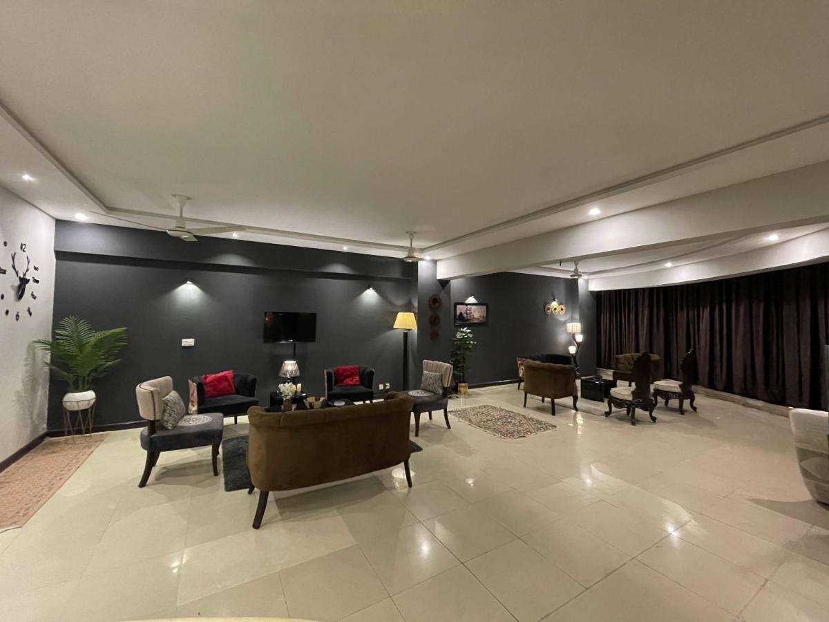 Freddy'S Luxury Family Apartments Islamabad Esterno foto