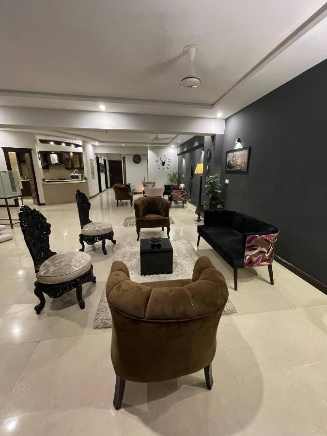 Freddy'S Luxury Family Apartments Islamabad Esterno foto